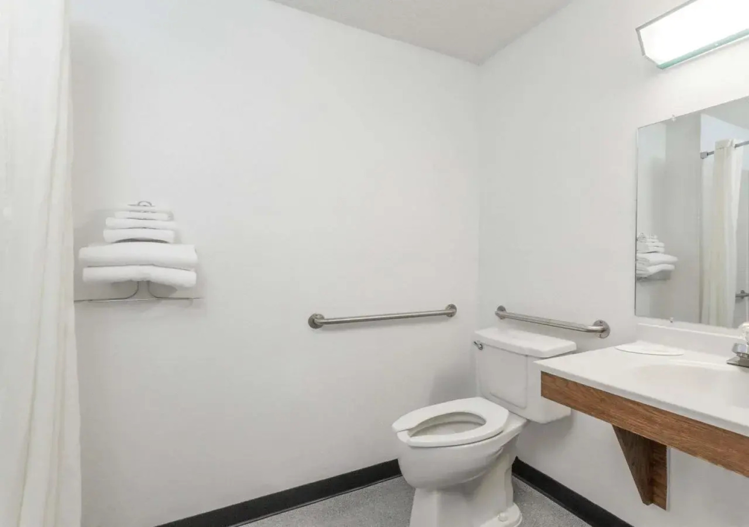 Red Roof Inn Queensbury