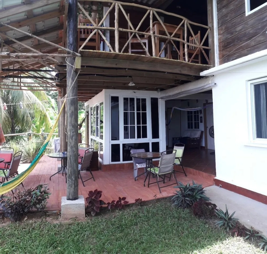 Hotel y Restaurante Casa Escondida