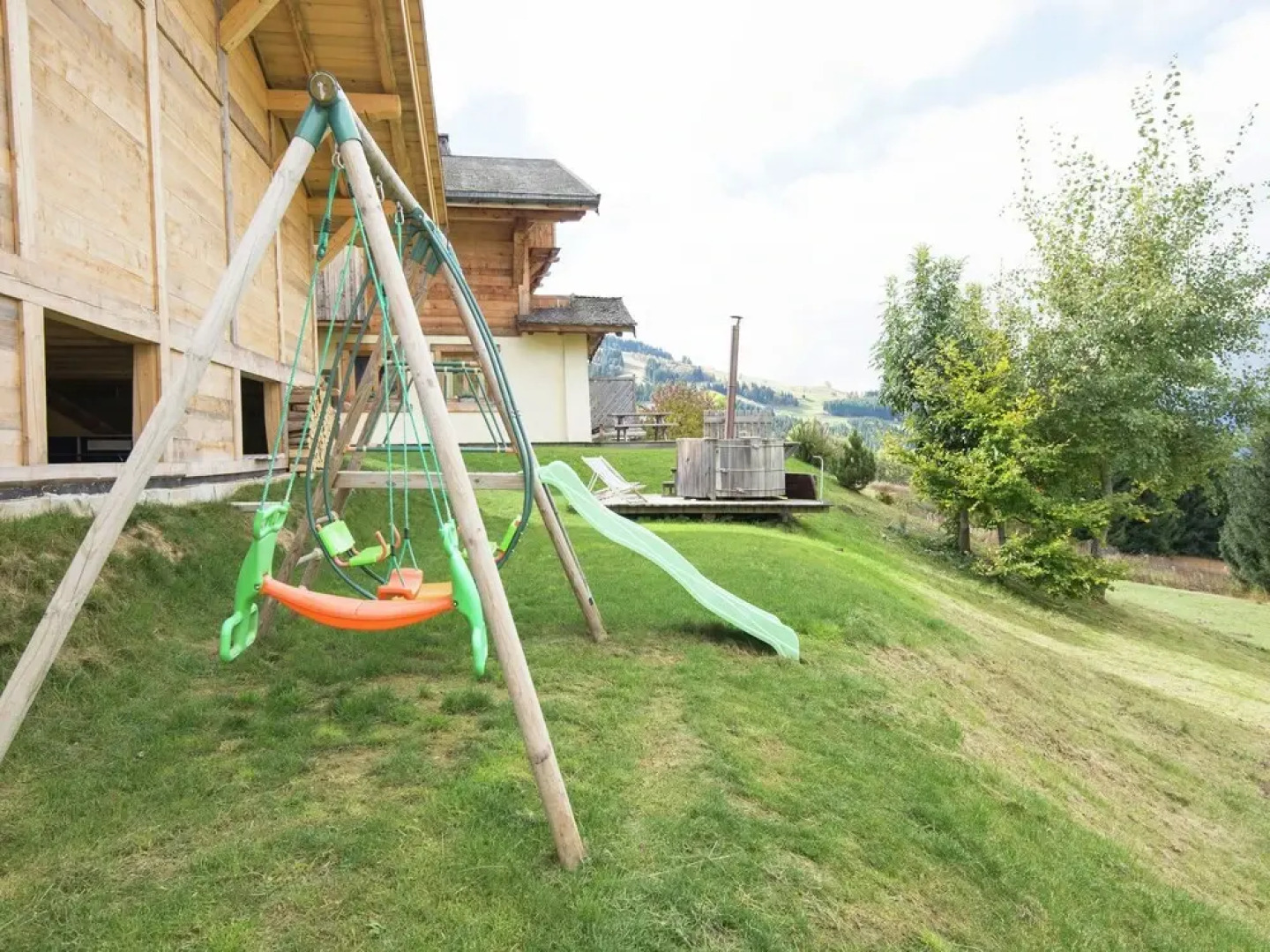 Pretty Apartment in a Separate Mountain Chalet