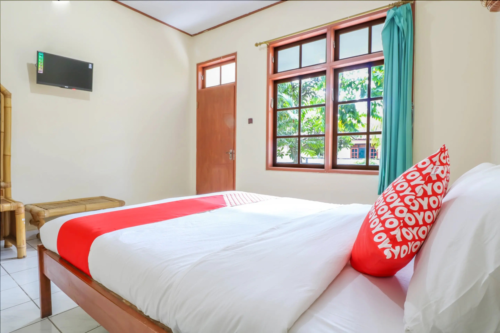 Super OYO 1654 Maha Bharata Kuta Inn