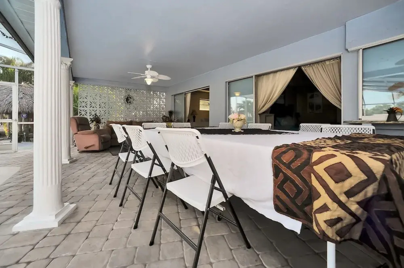 Apollo Beach W/ Pool, Room To Entertain, Pet Friendly! 6 Bedroom Home