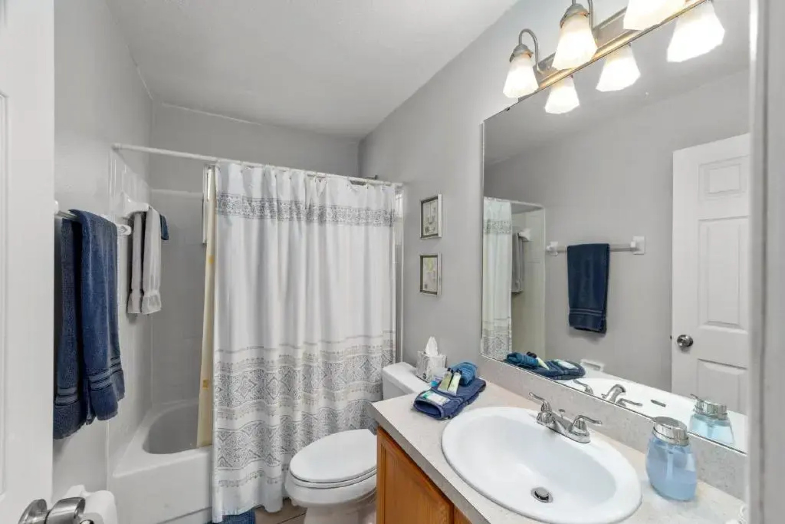 Mickey's Backyard Neighbor!