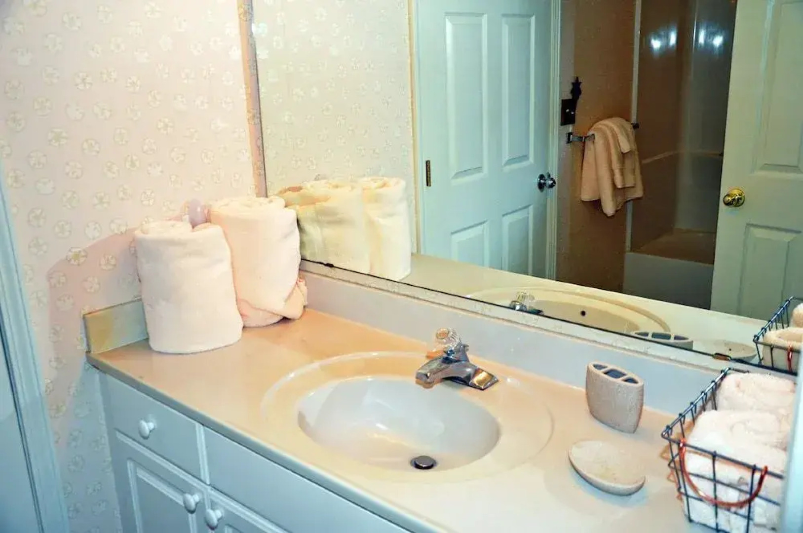 Windy Hill Dunes 701 4 Br condo by RedAwning