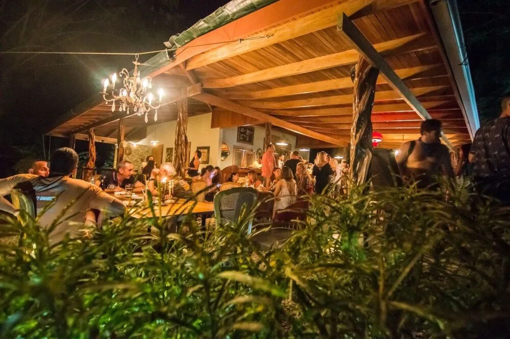 Makanas Beach Bungalows