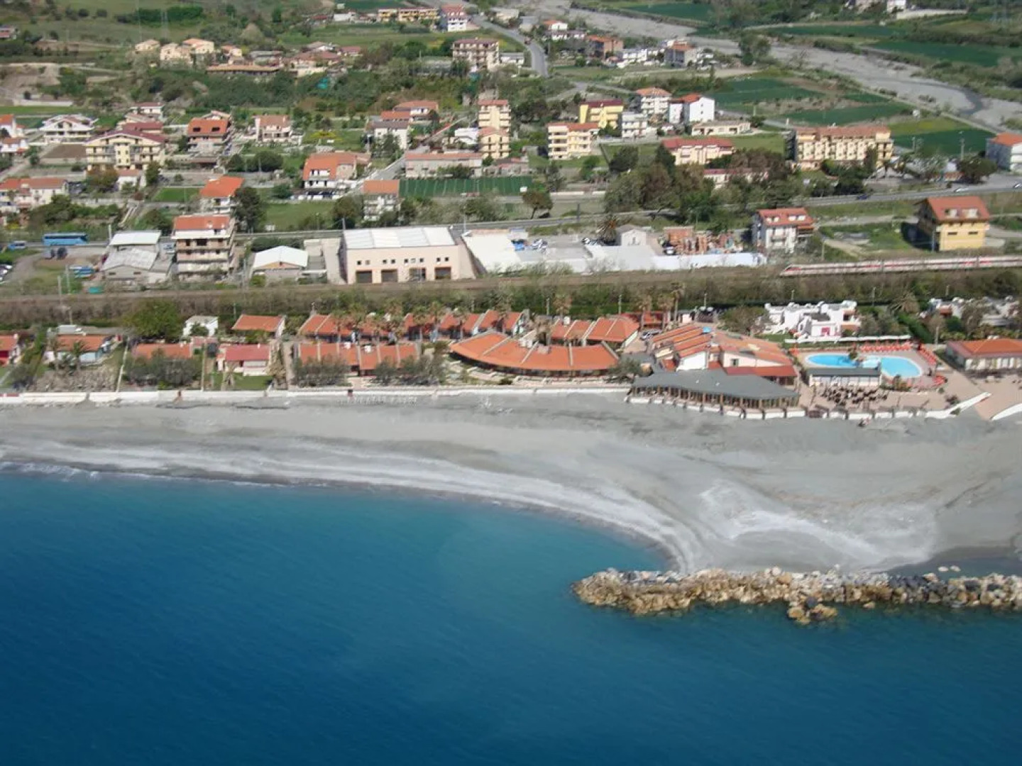 Le Mandrelle Beach Resort