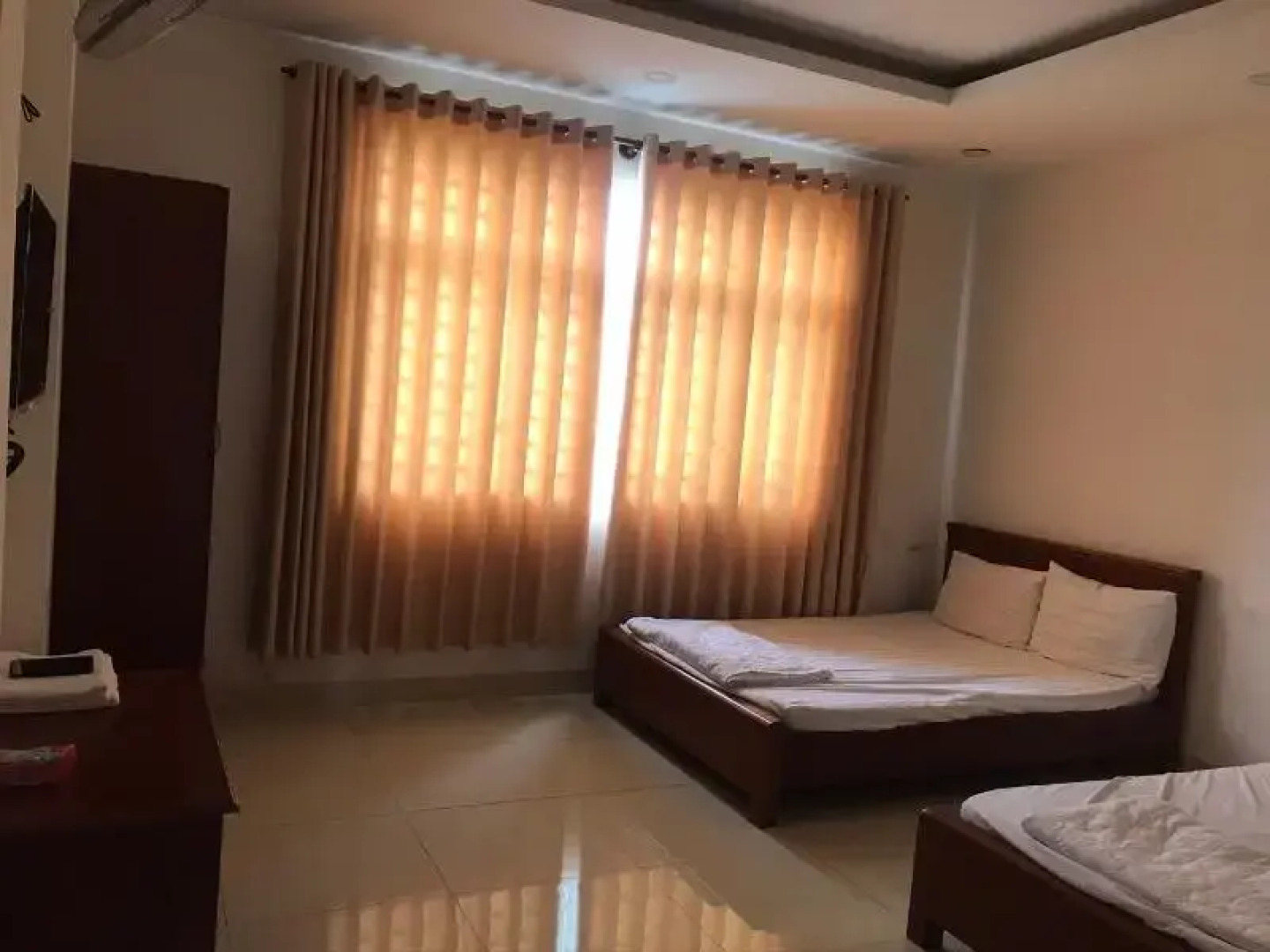 Dung Khanh Motel by ZUZU