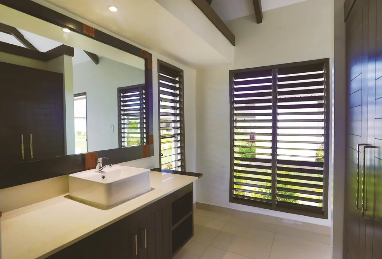 Landers Bay Resort & Spa Fiji - Adults Only