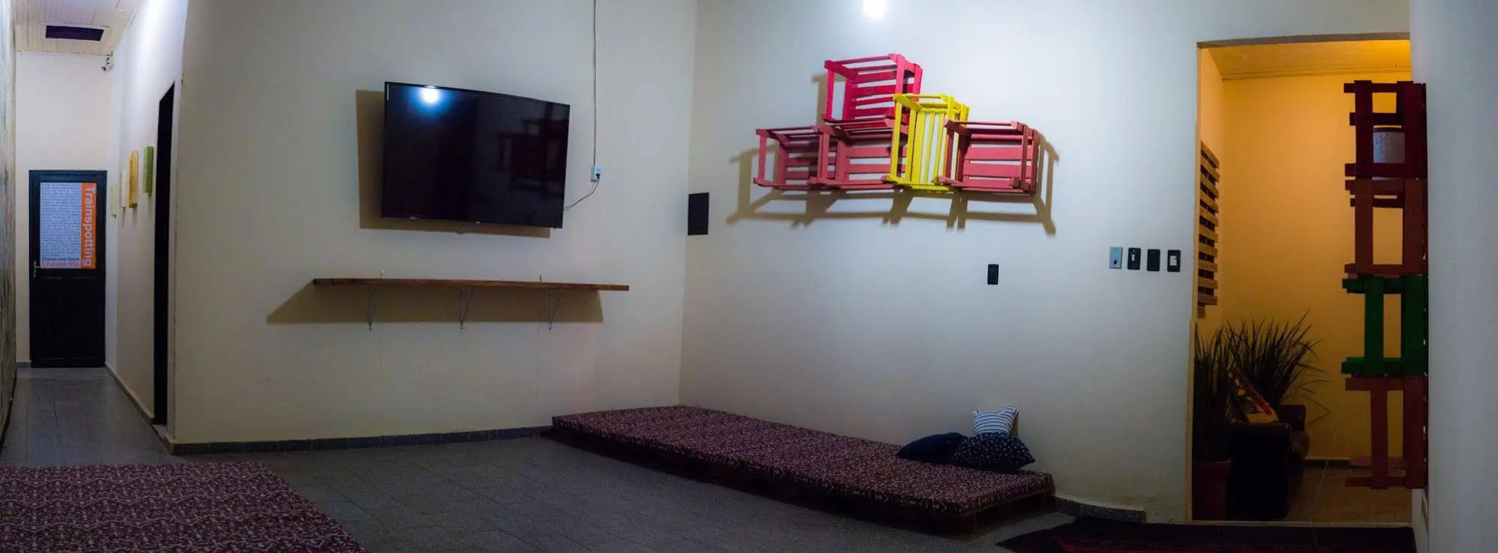 São Jorge Pub Hostel