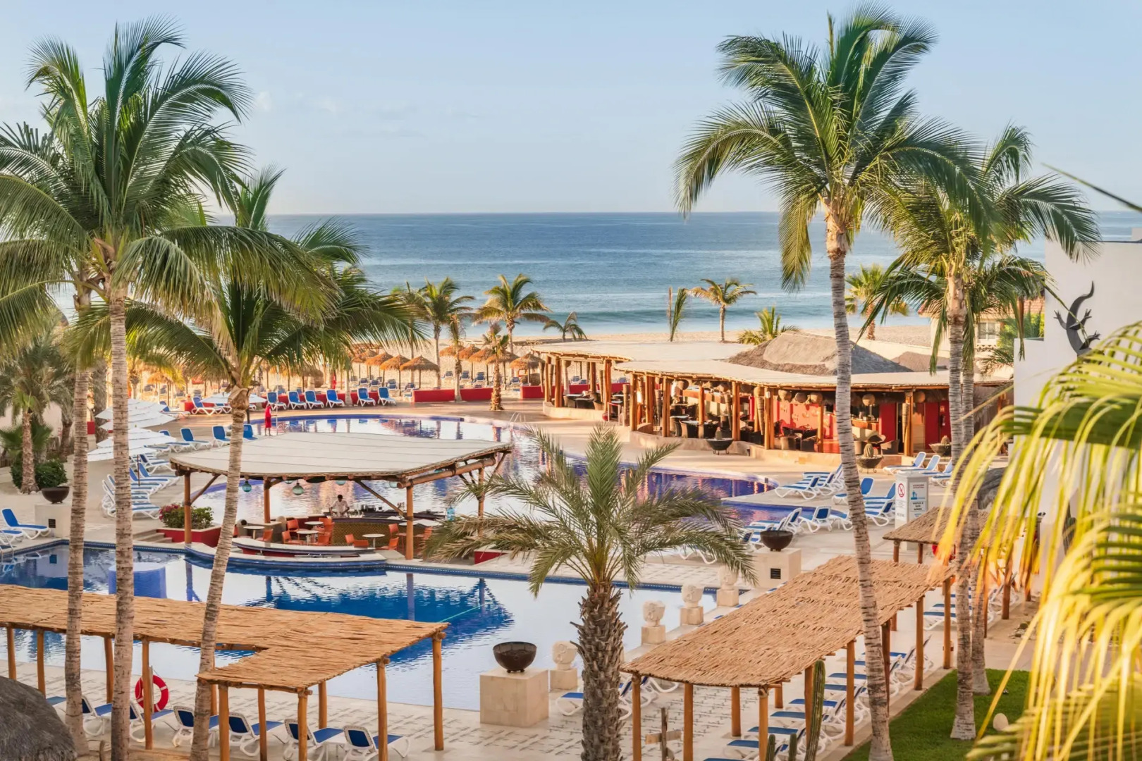 Grand Decameron Los Cabos, A Trademark All Inclusive Resort
