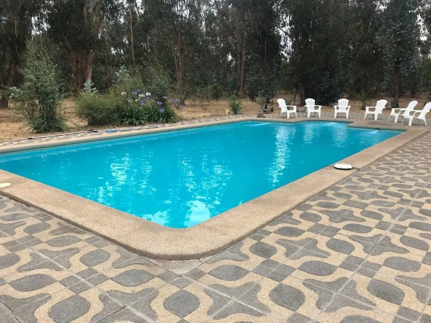 Parcela con Piscina y Quincho