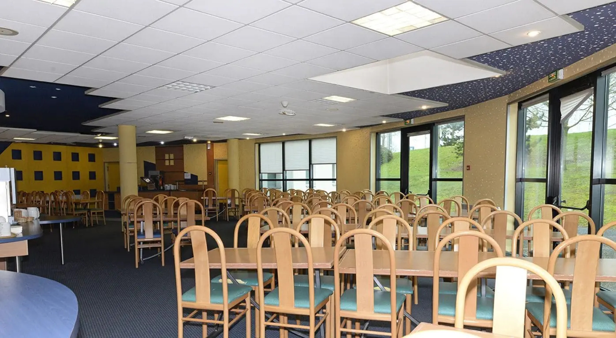 Kyriad Poitiers Jules Verne Site du Futuroscope