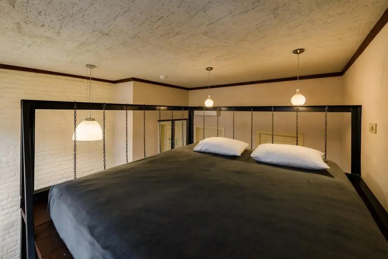 Nevsky Loft Studio (Невский Лофт Студия) в Перекупном переулке 3