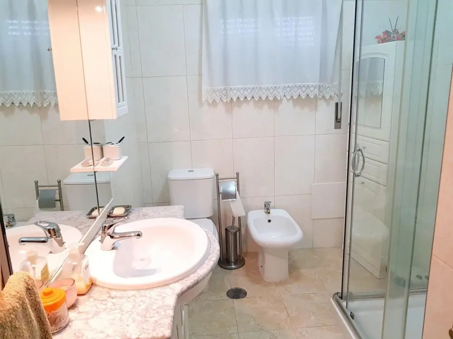 House With 3 Bedrooms in Lajeosa, With Wonderful Mountain View, Enclosed Garden and Wifi Near the Slopes