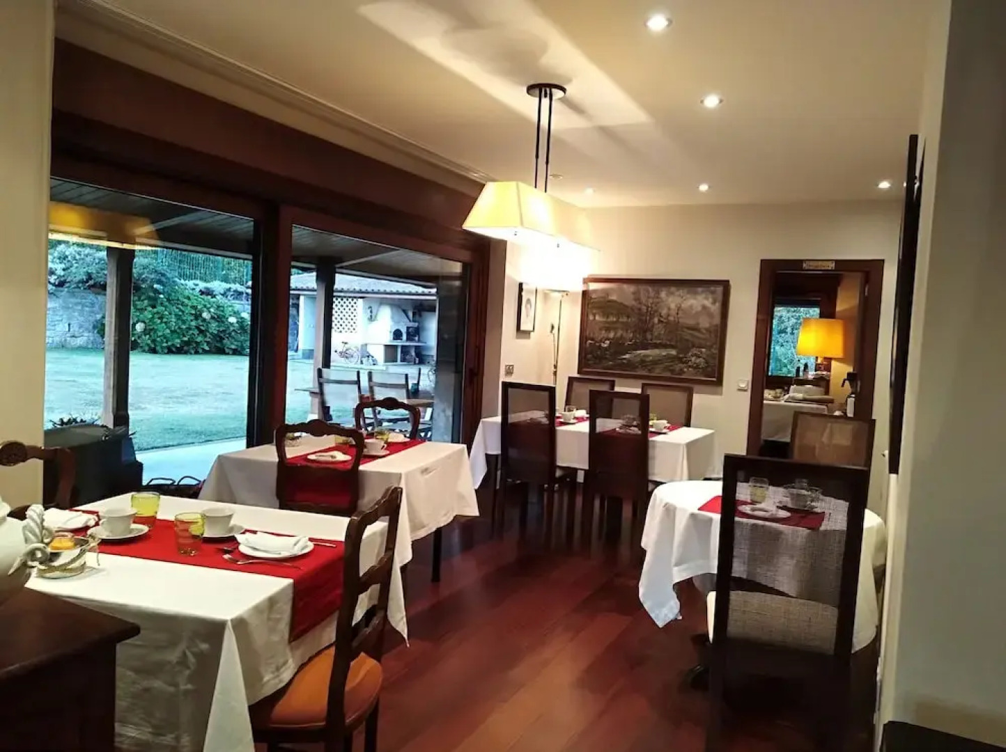 Hotel Reina Adosinda