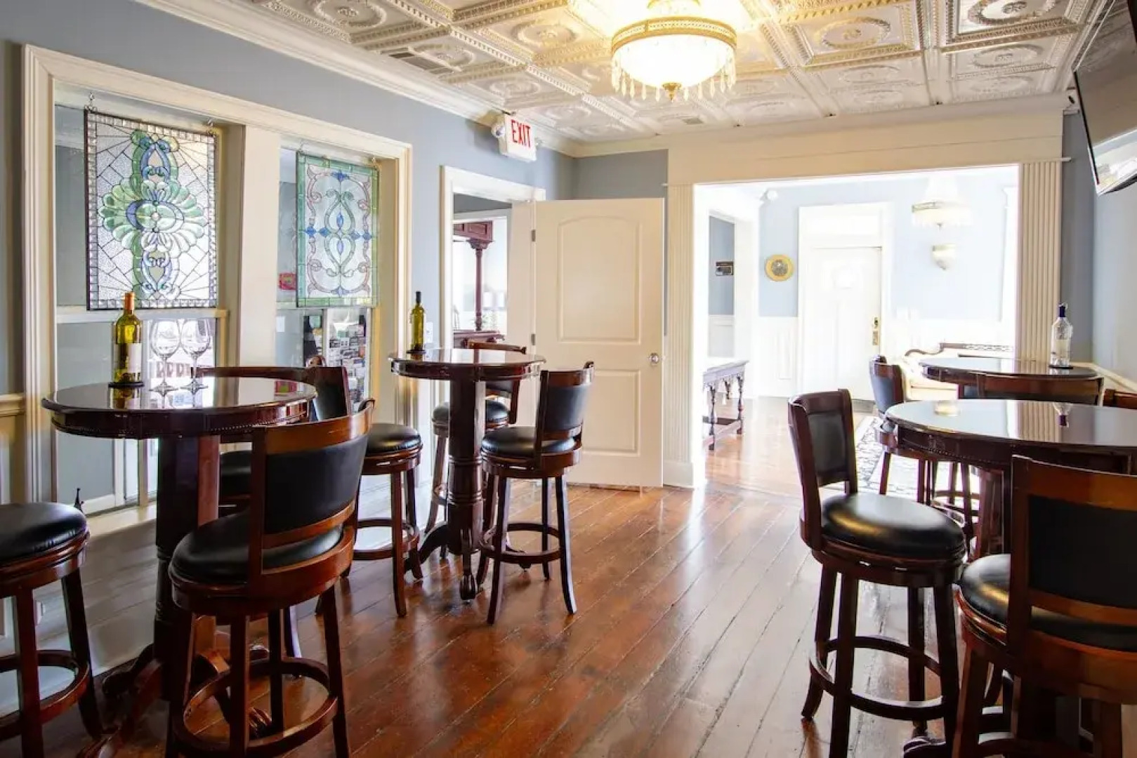 The Dahlonega Square Hotel & Villlas