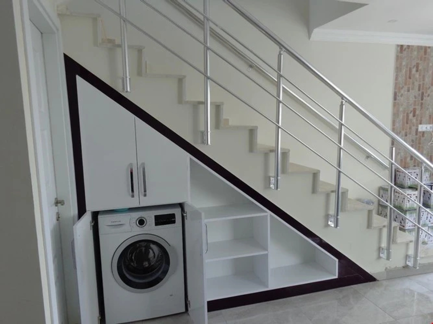 Krali̇yet Konaklari