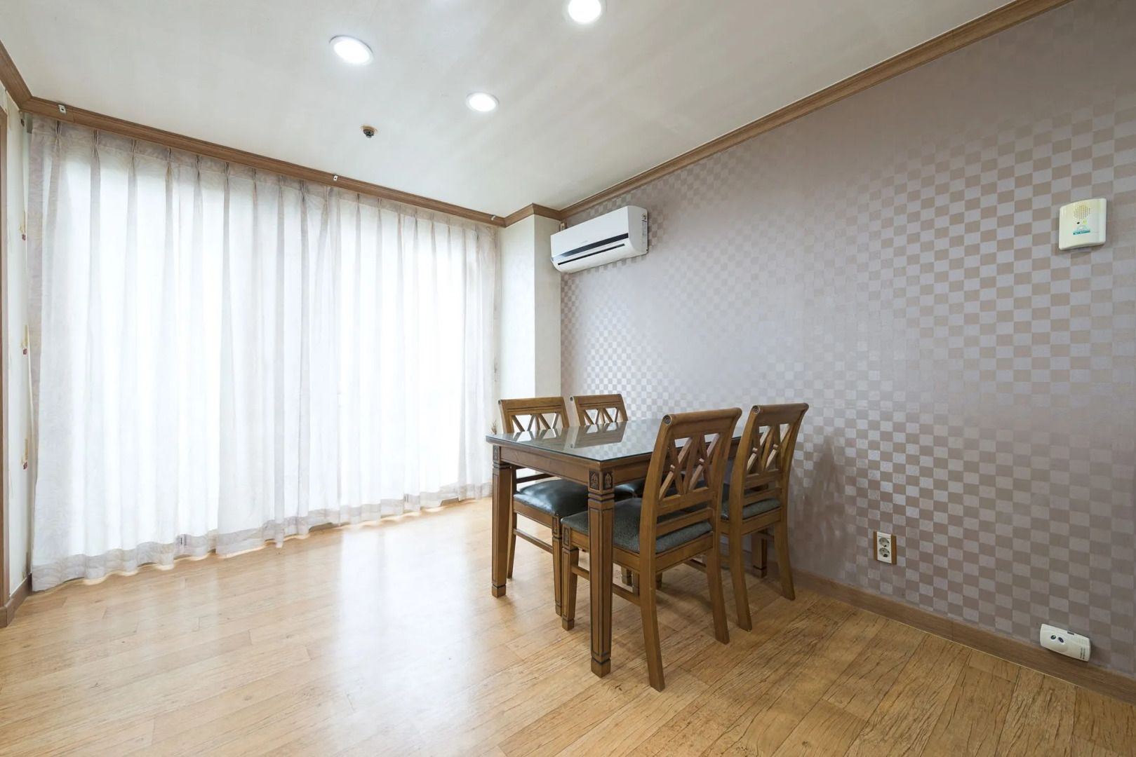 Ocean to you Resort Sokcho Seorak Beach Hotel and condo