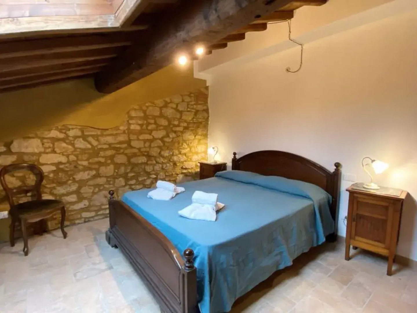 House Aves Guardistallo