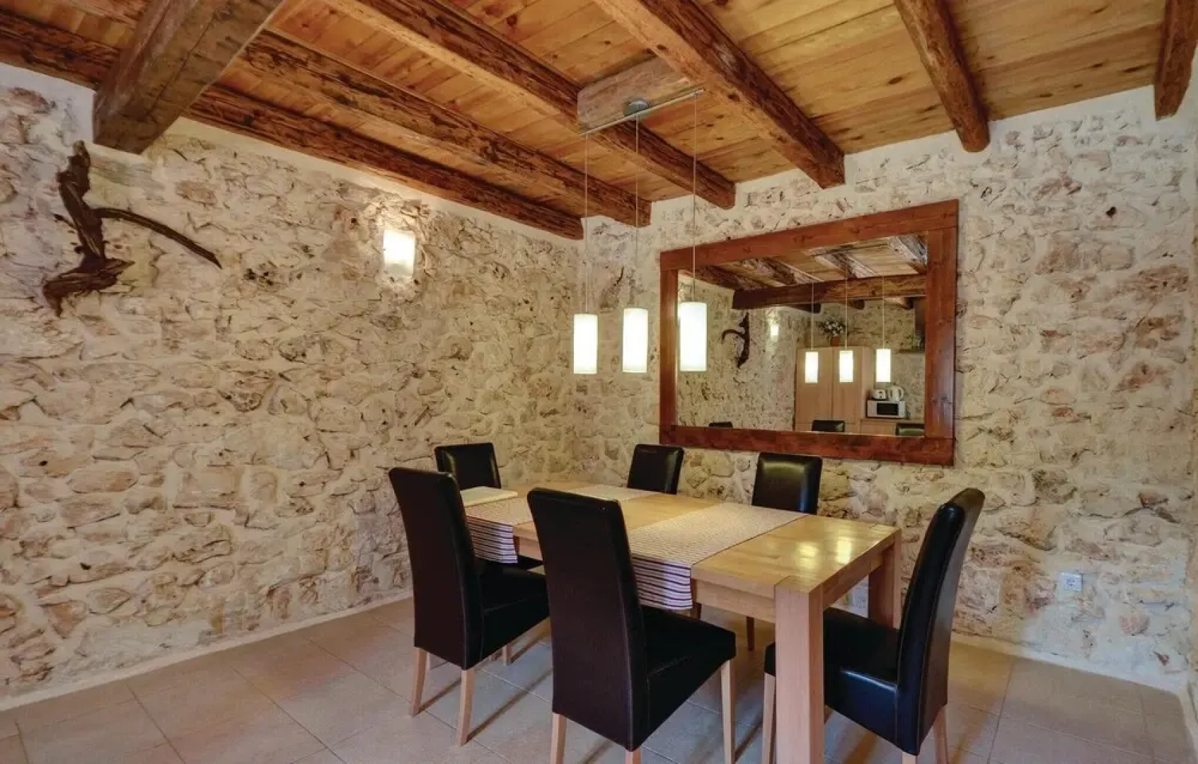 Beautiful Home in Banjole With Wifi and 3 Bedrooms