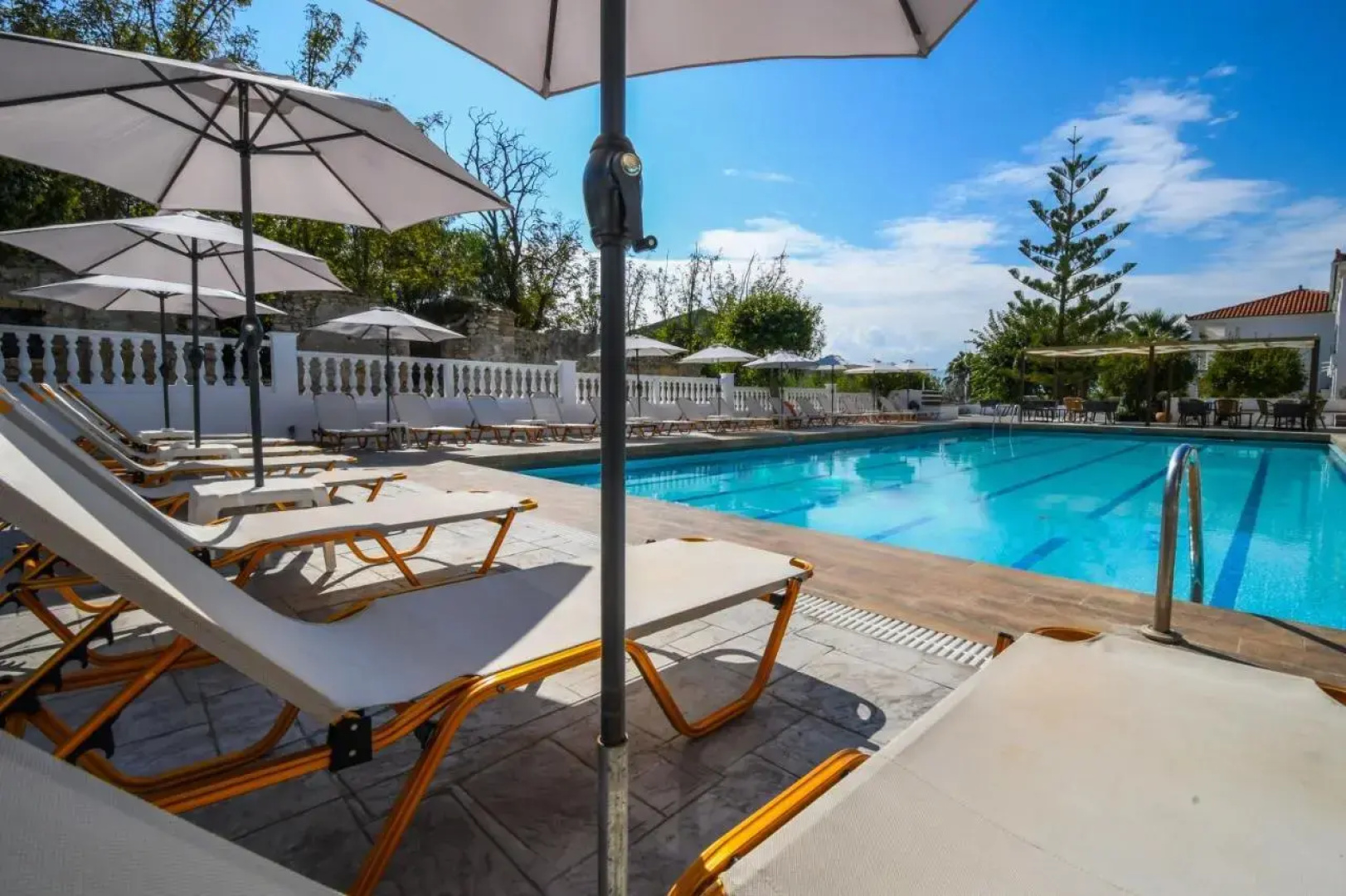 Daisy Zakynthos Apartments