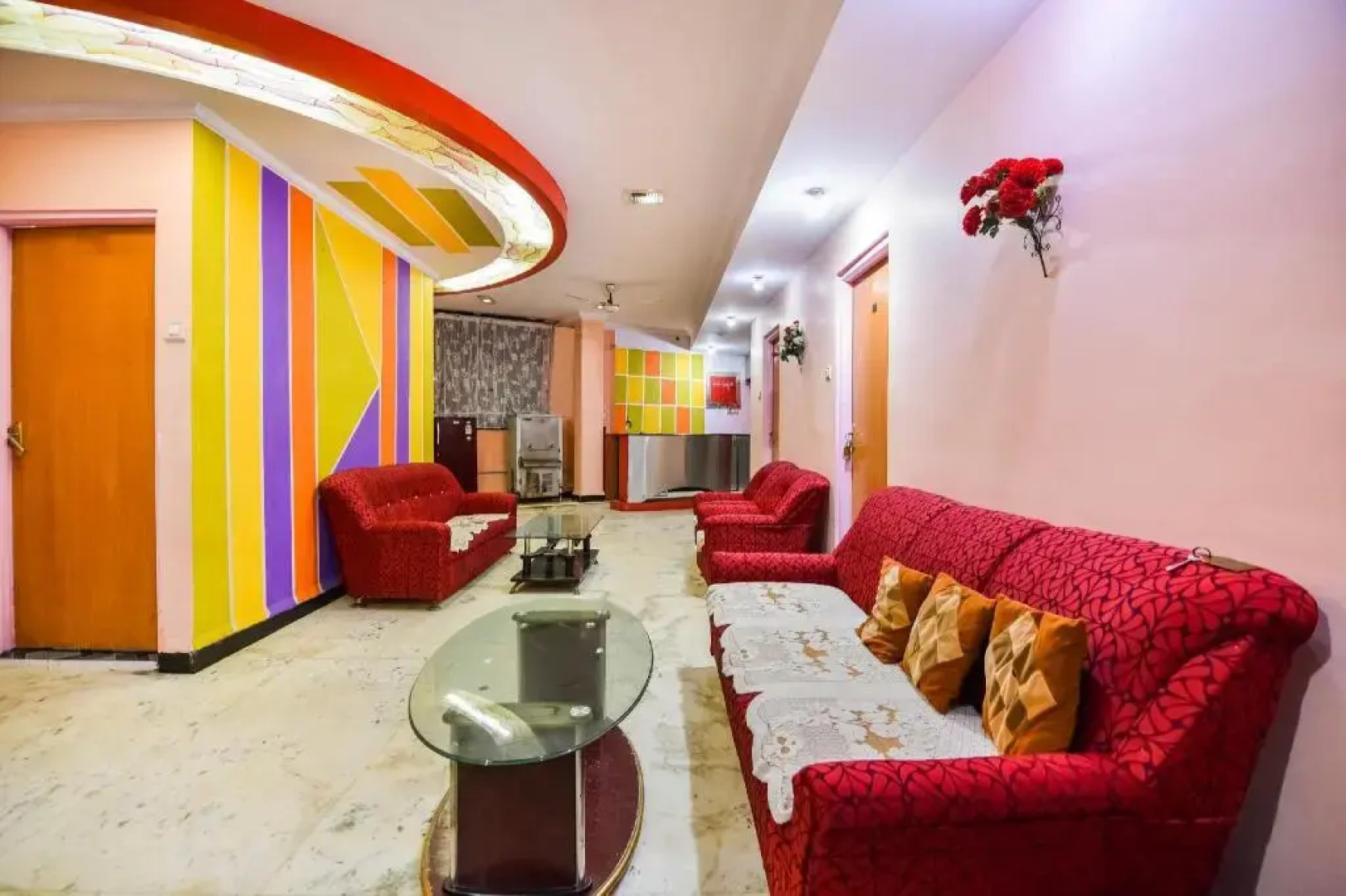 Hotel Midtown by OYO Rooms