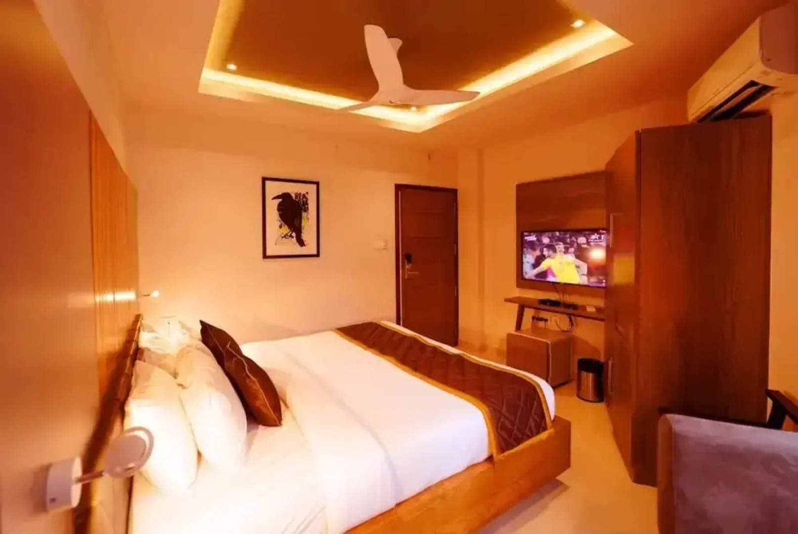 WithInn Hotel
