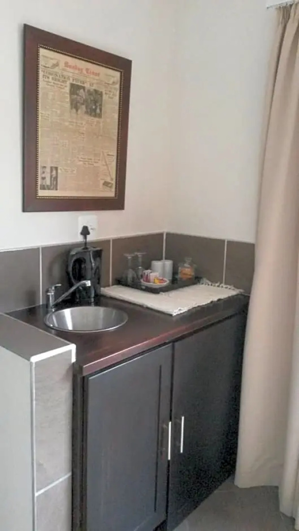 Queen Manor Boutique Guest House