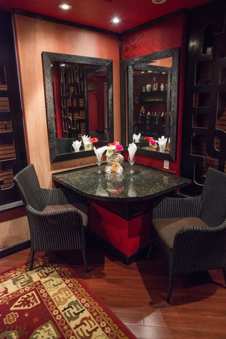 Mariaggi's Theme Suite Hotel & Spa