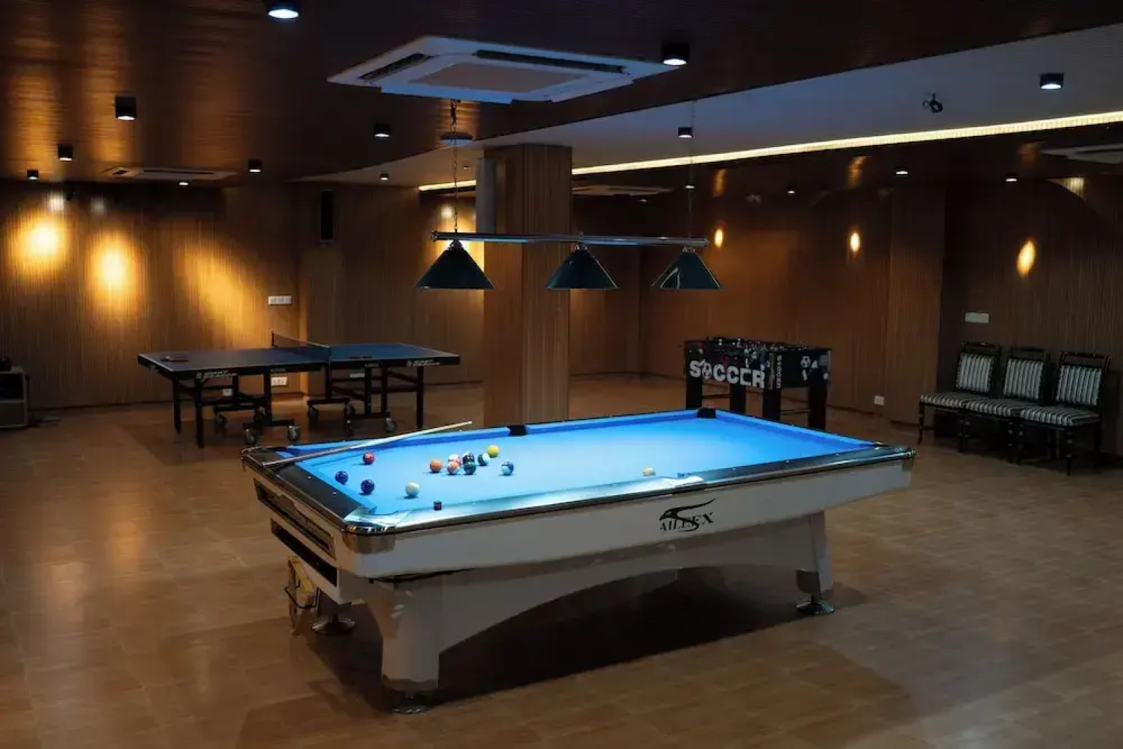 Paragon Hotel and Resort