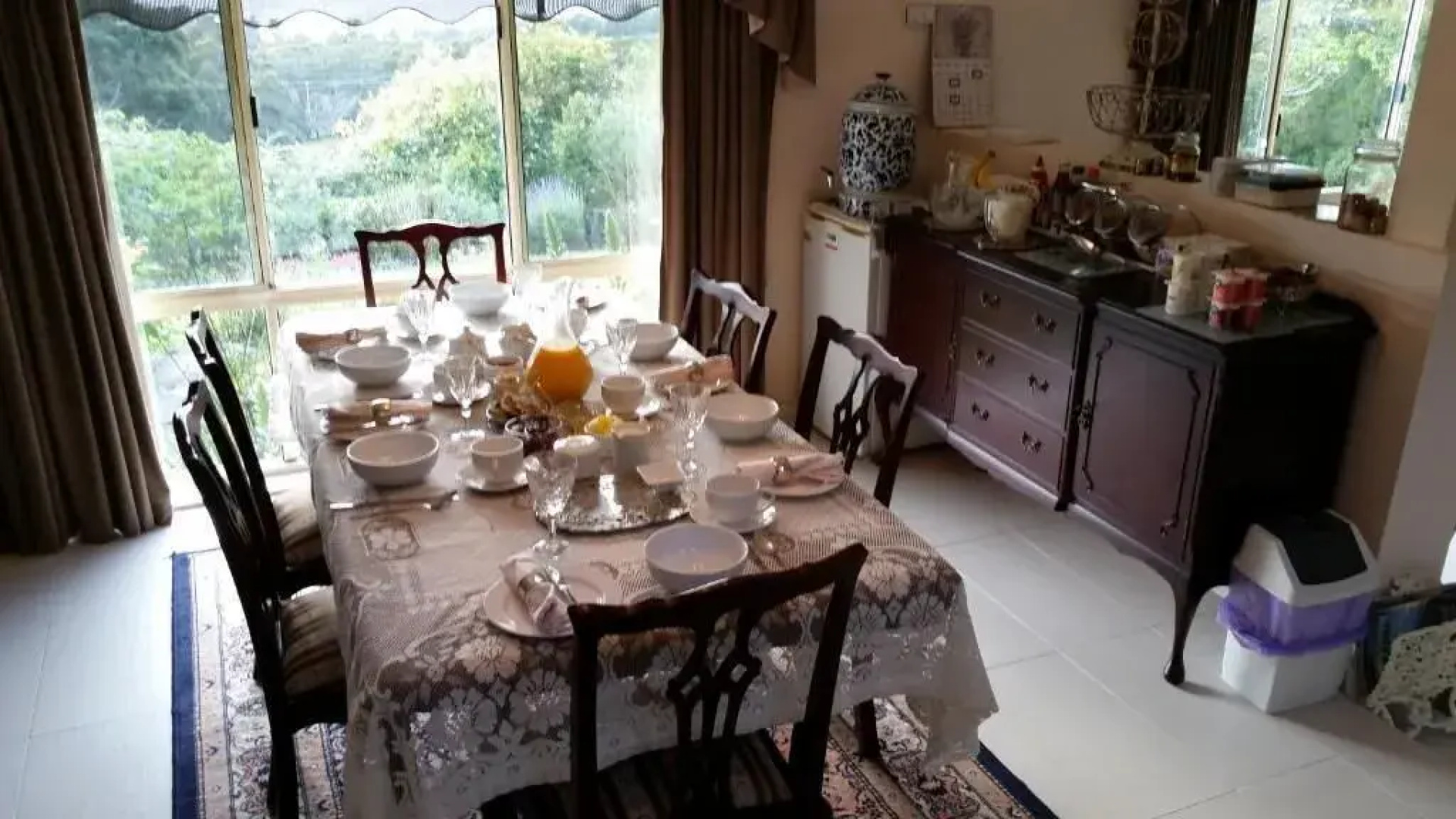 Waterview Gardens B&B
