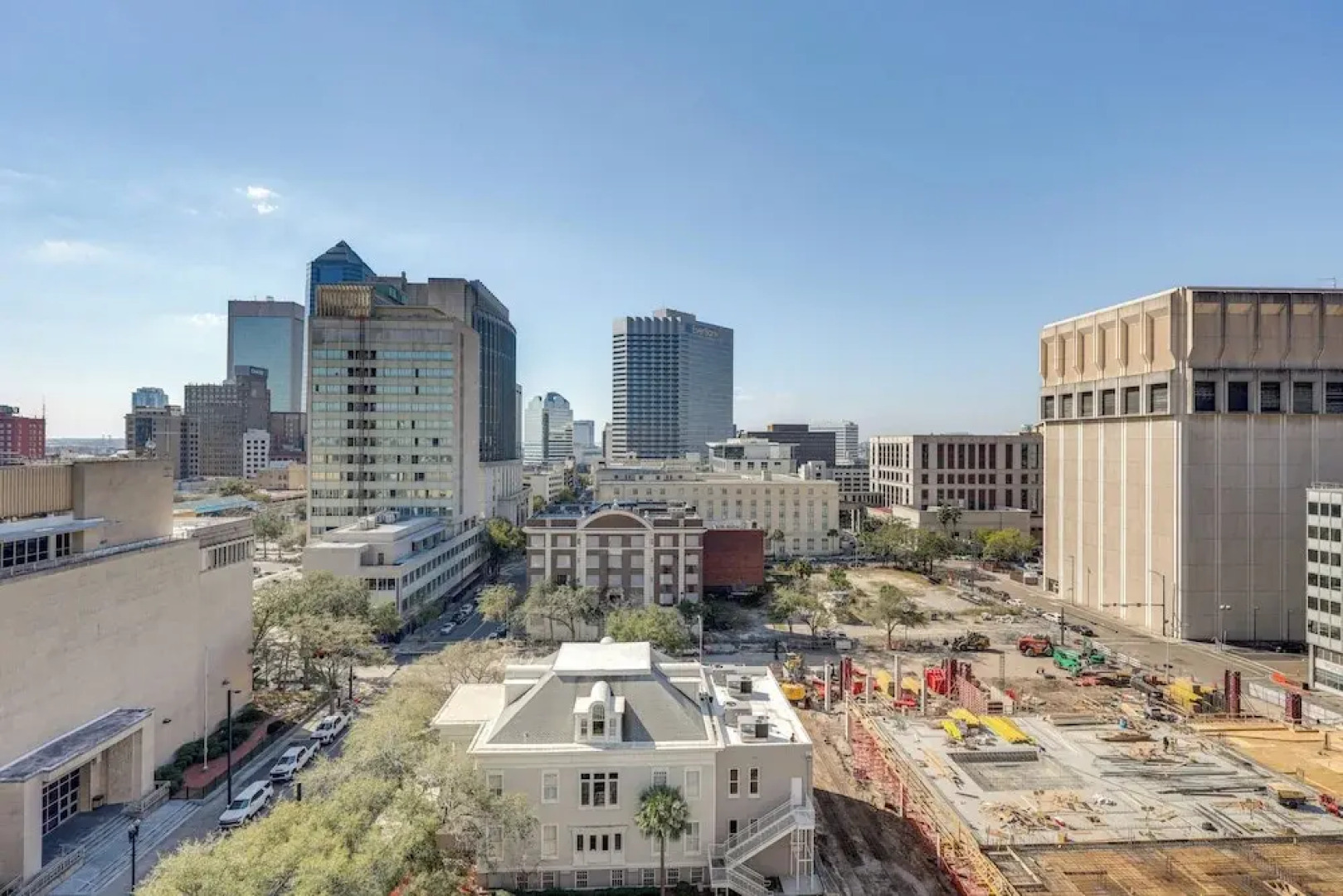 Downtown Studio w/ City Views in Jacksonville!