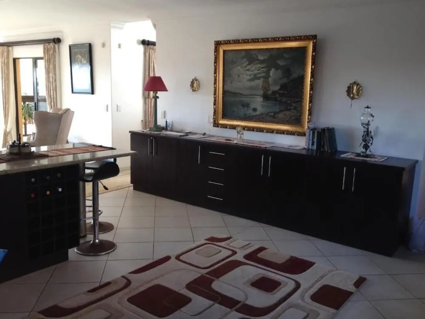 Shallow Water Inn Guesthouse