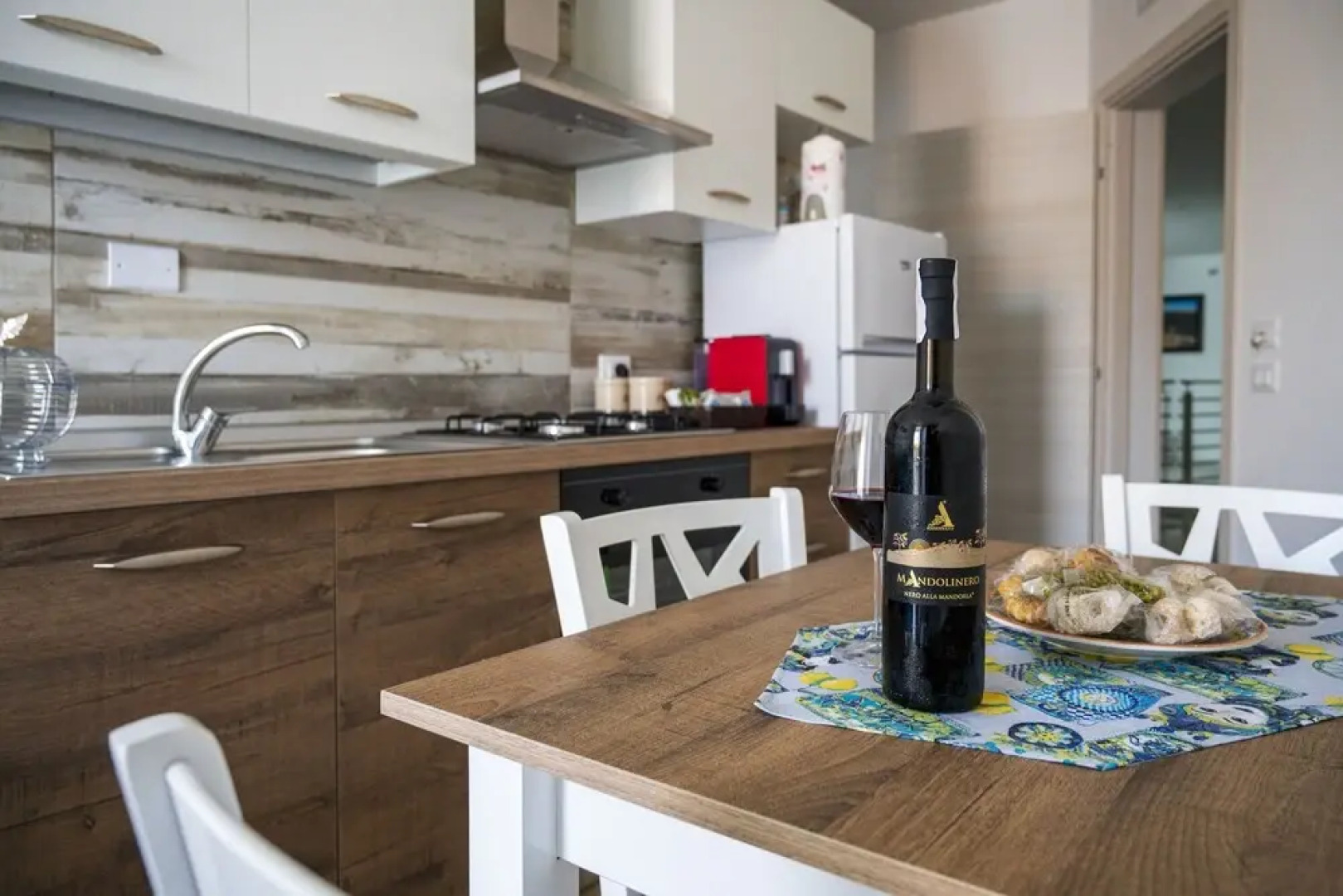 Cristallo Apartment On Sea Shore