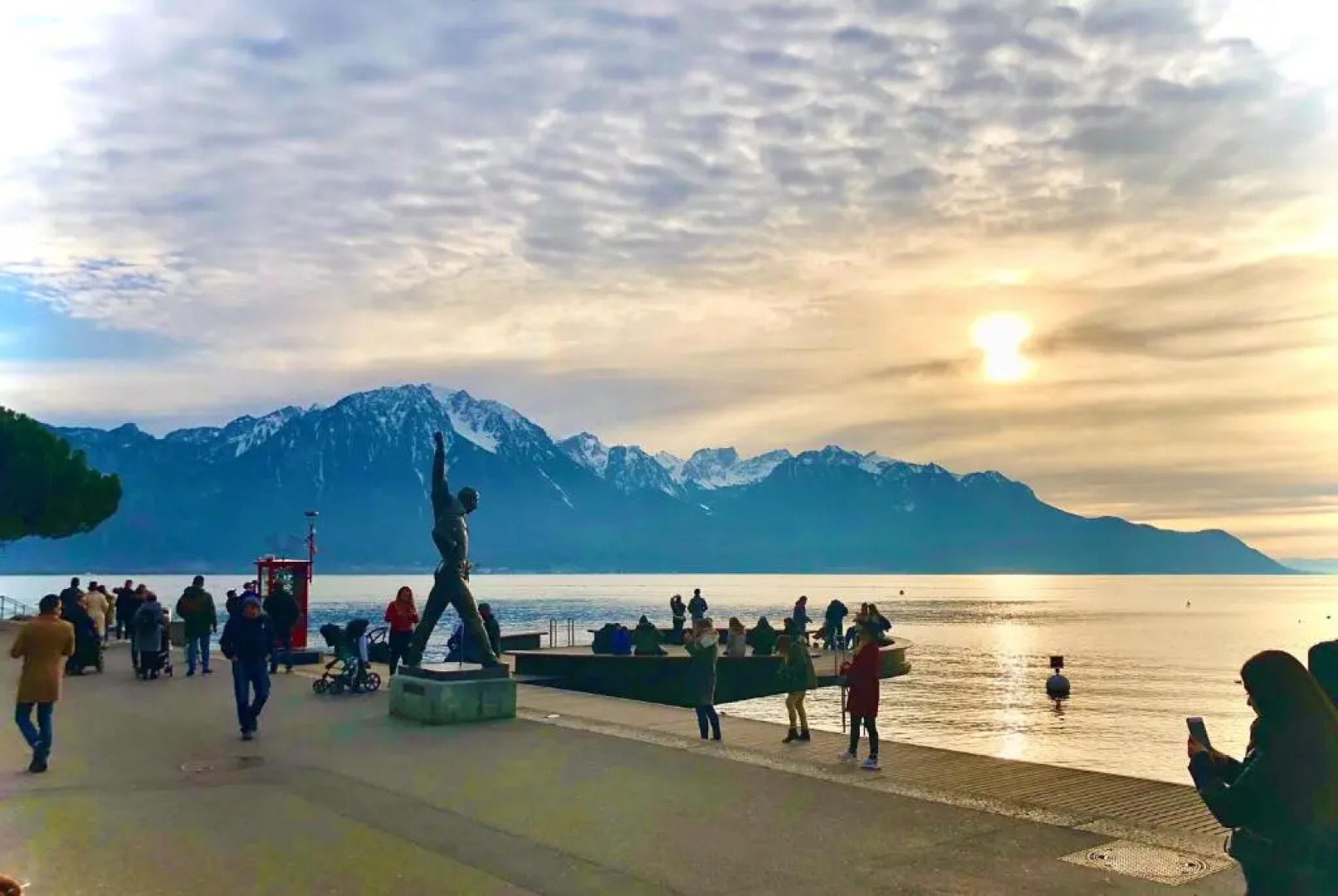 Central Studio with Lake View | 102