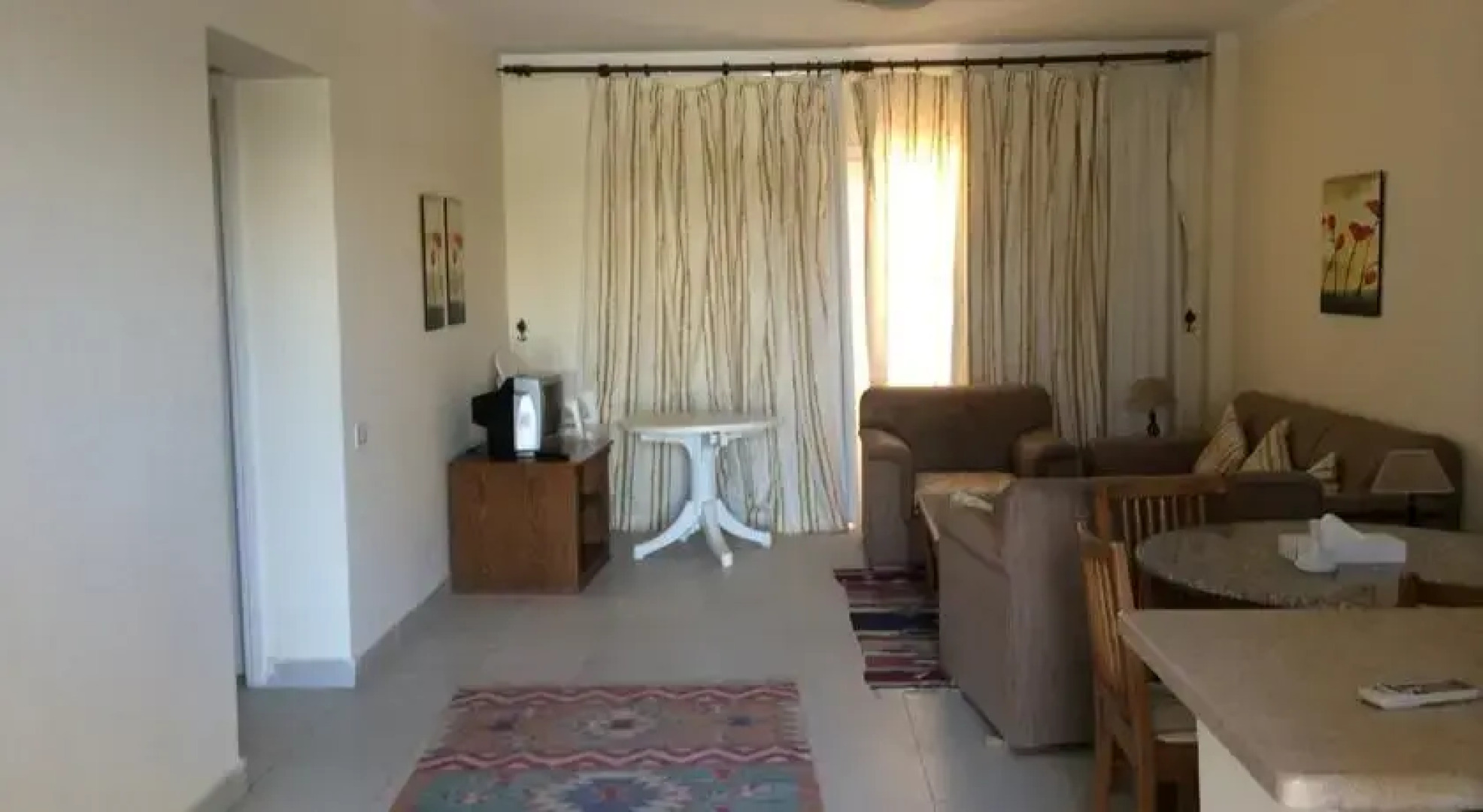 Paradise Kitesurfing Chalets