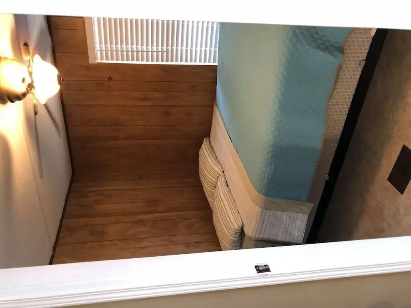 Cottage #9 2 Bedrooms 1 Bathroom Cottage