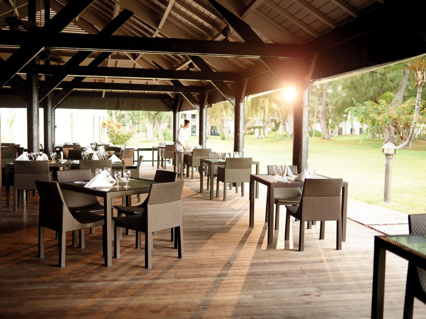 Отель Lux* Saint Gilles