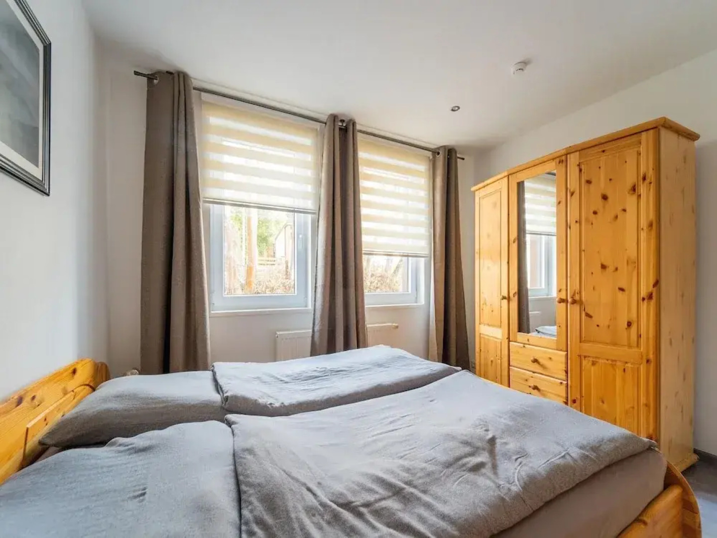 Retreat With Forest Views