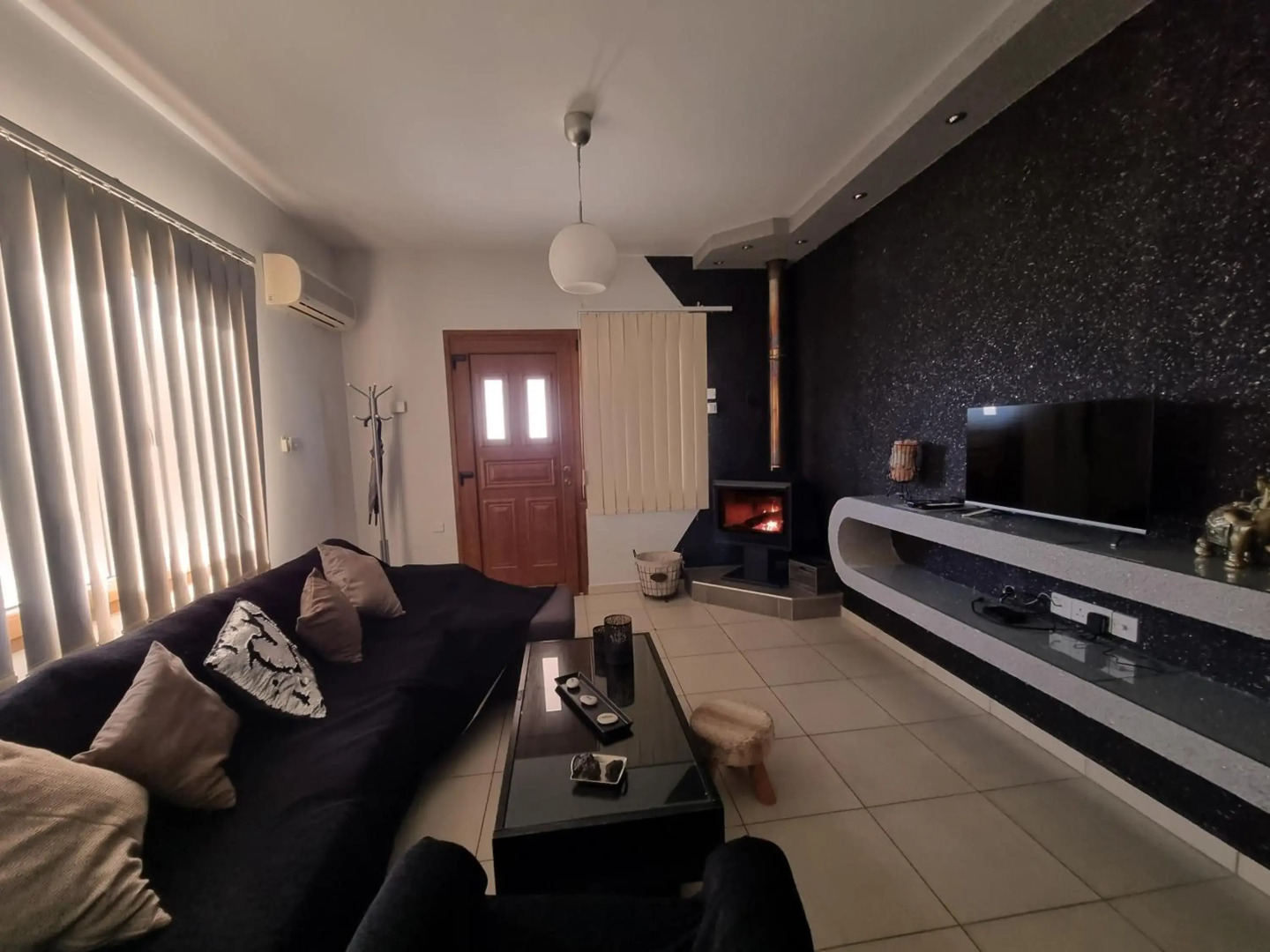 Shanti Paphos Holiday House