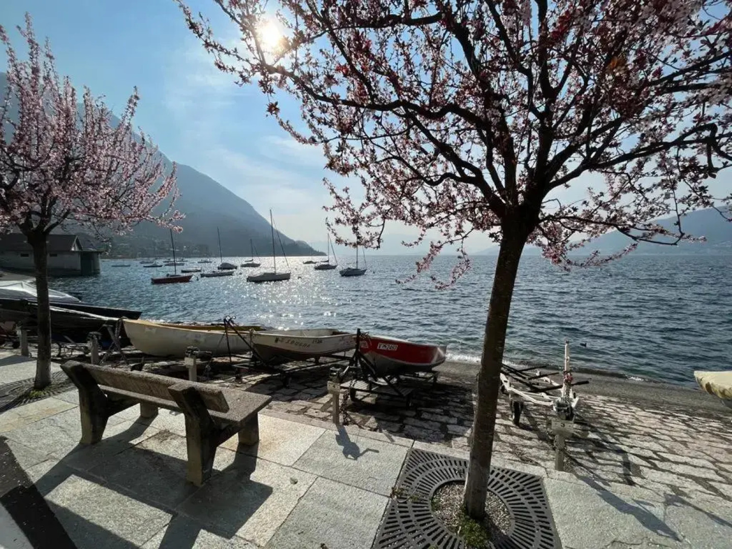 Il sole di calde Lago maggiore 504