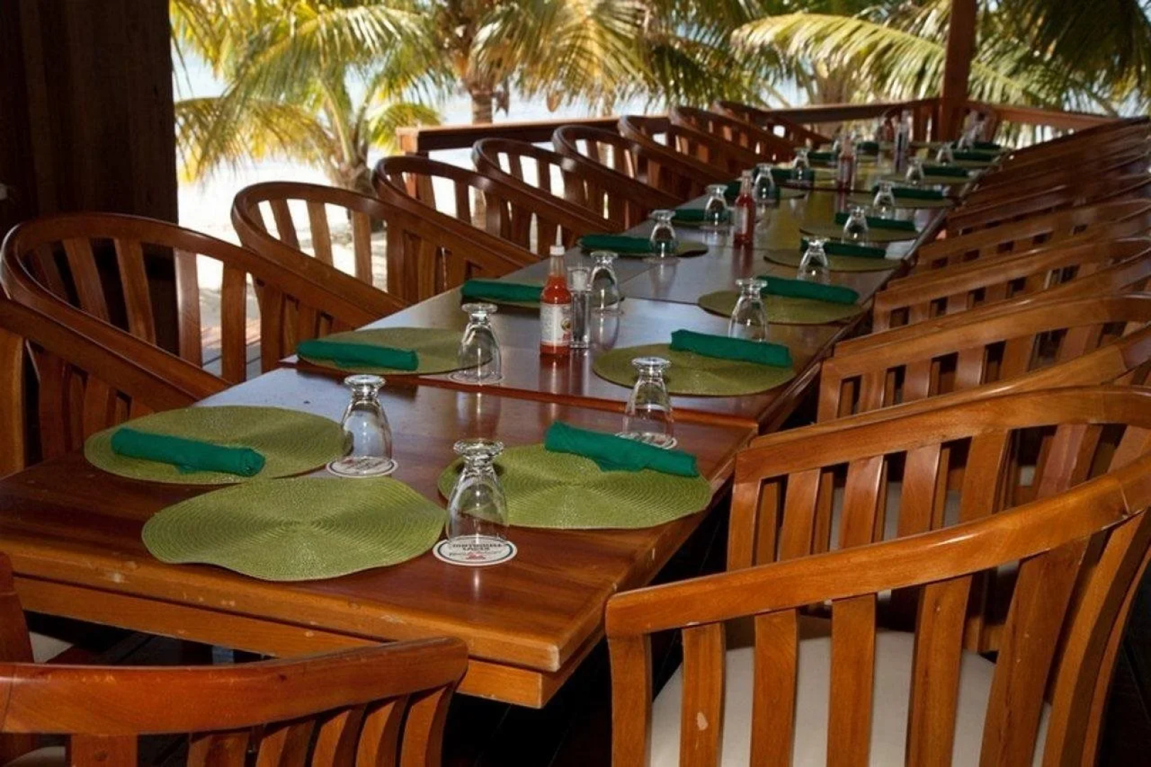Ray Caye Private Island Resort
