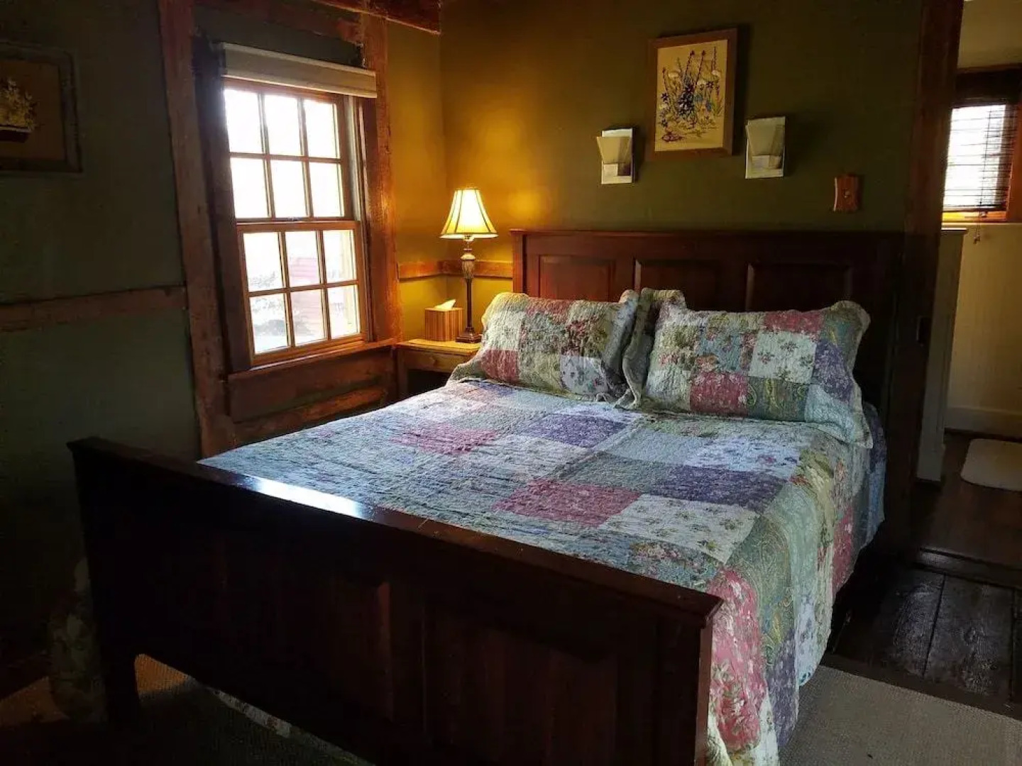 The Inn At The Crossroads