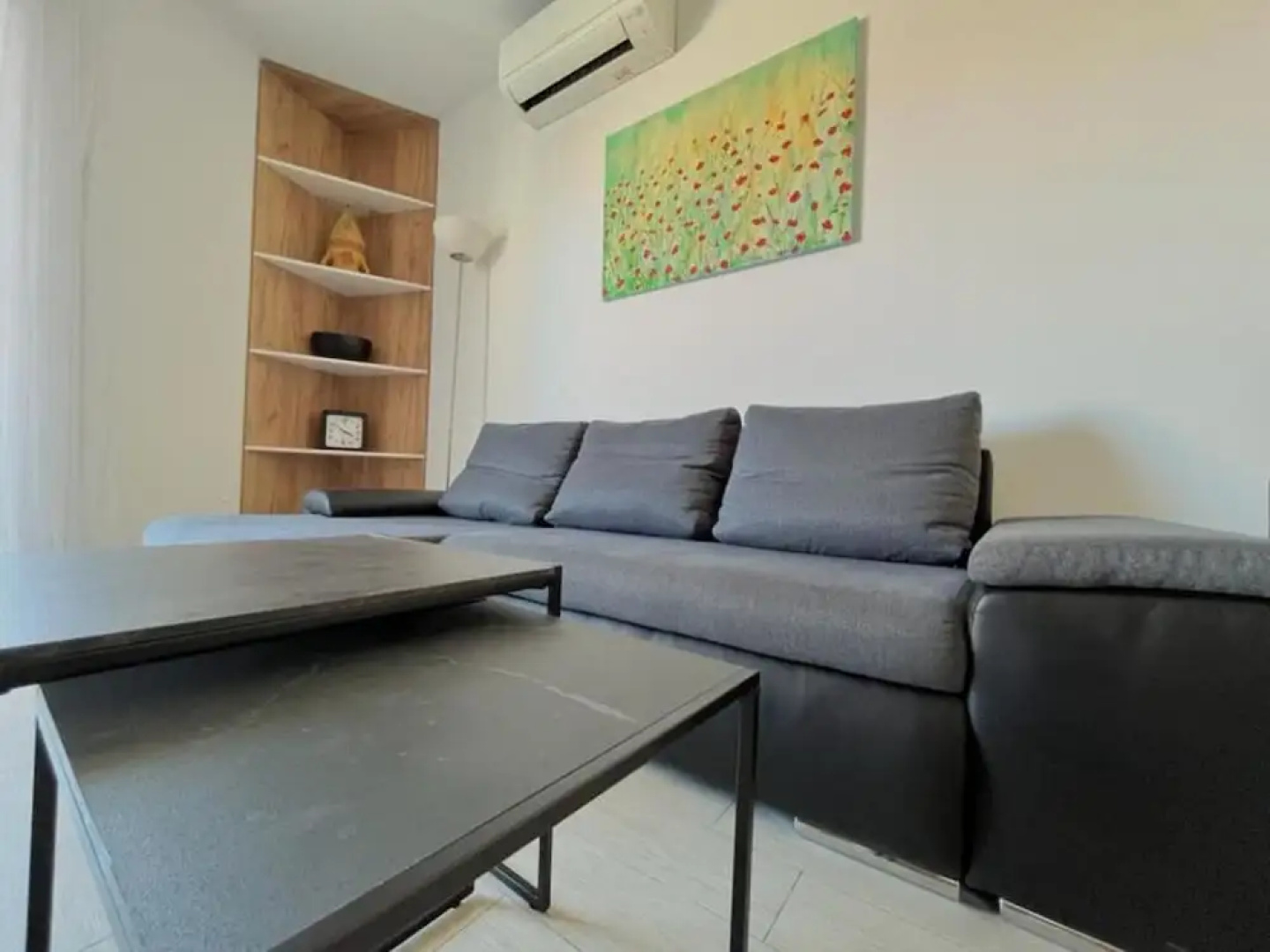 Apartments Ellena