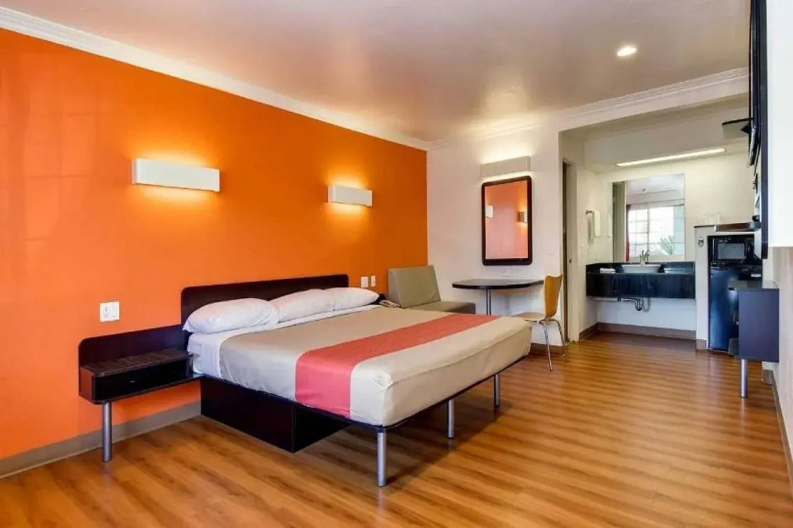 Motel 6 Garden Grove