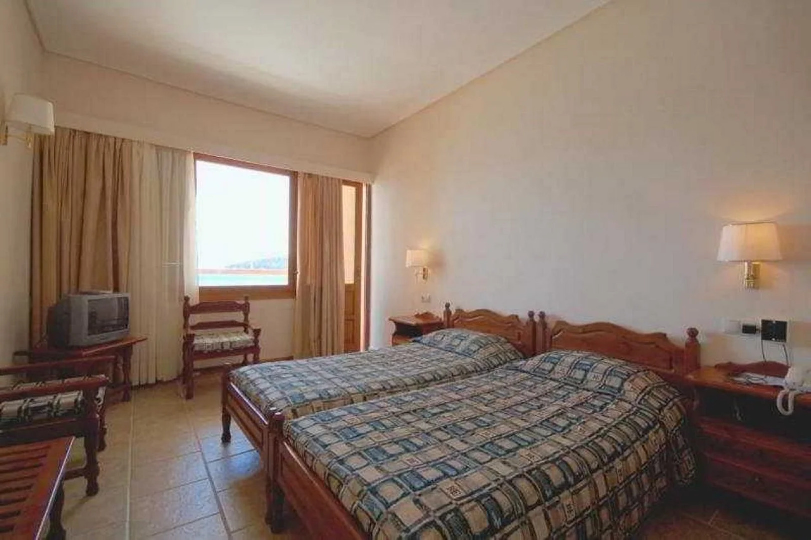 Esperides Beach Resort