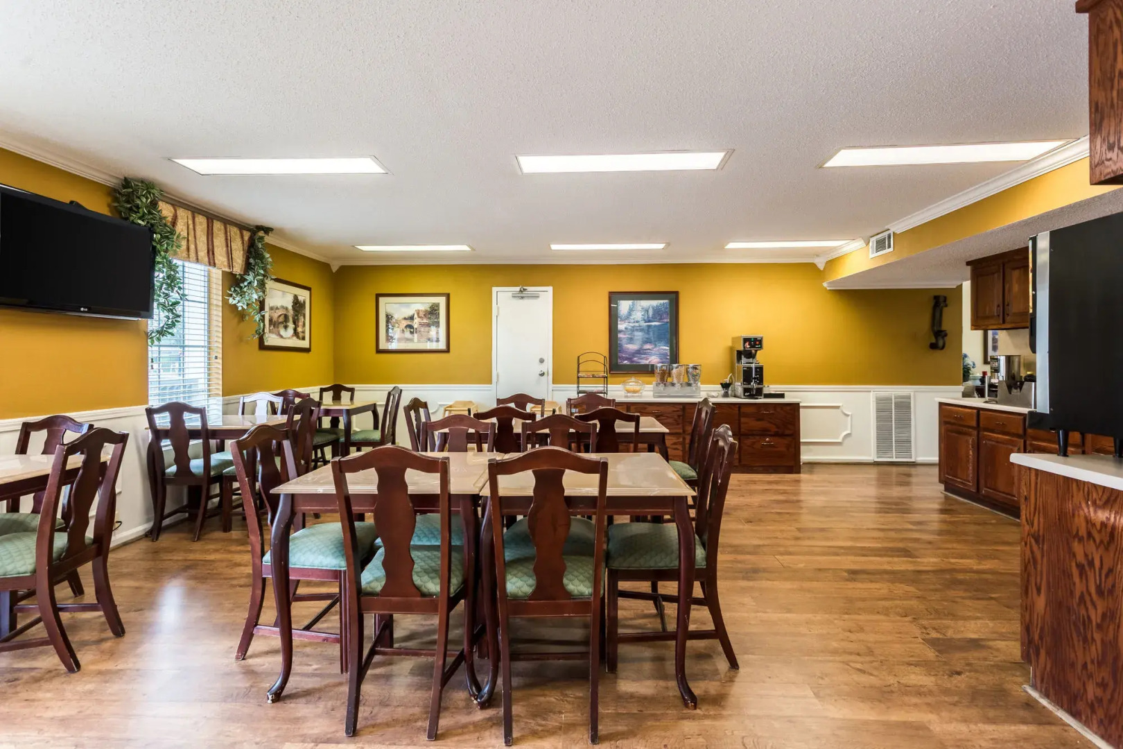 Econo Lodge Tupelo Barnes Crossing