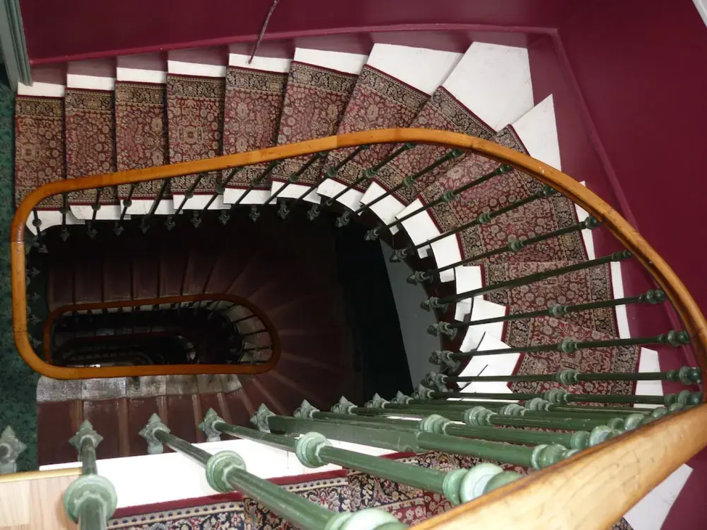 Authentic by Balladins, Le Carré d'Aix