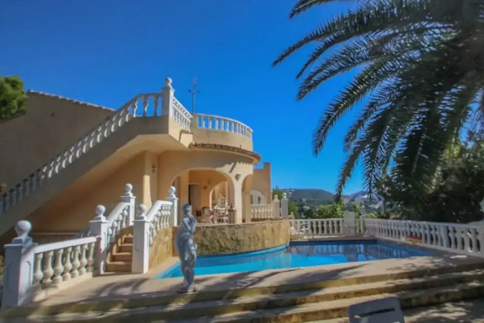 Leila - holiday home with private swimming pool in Moraira