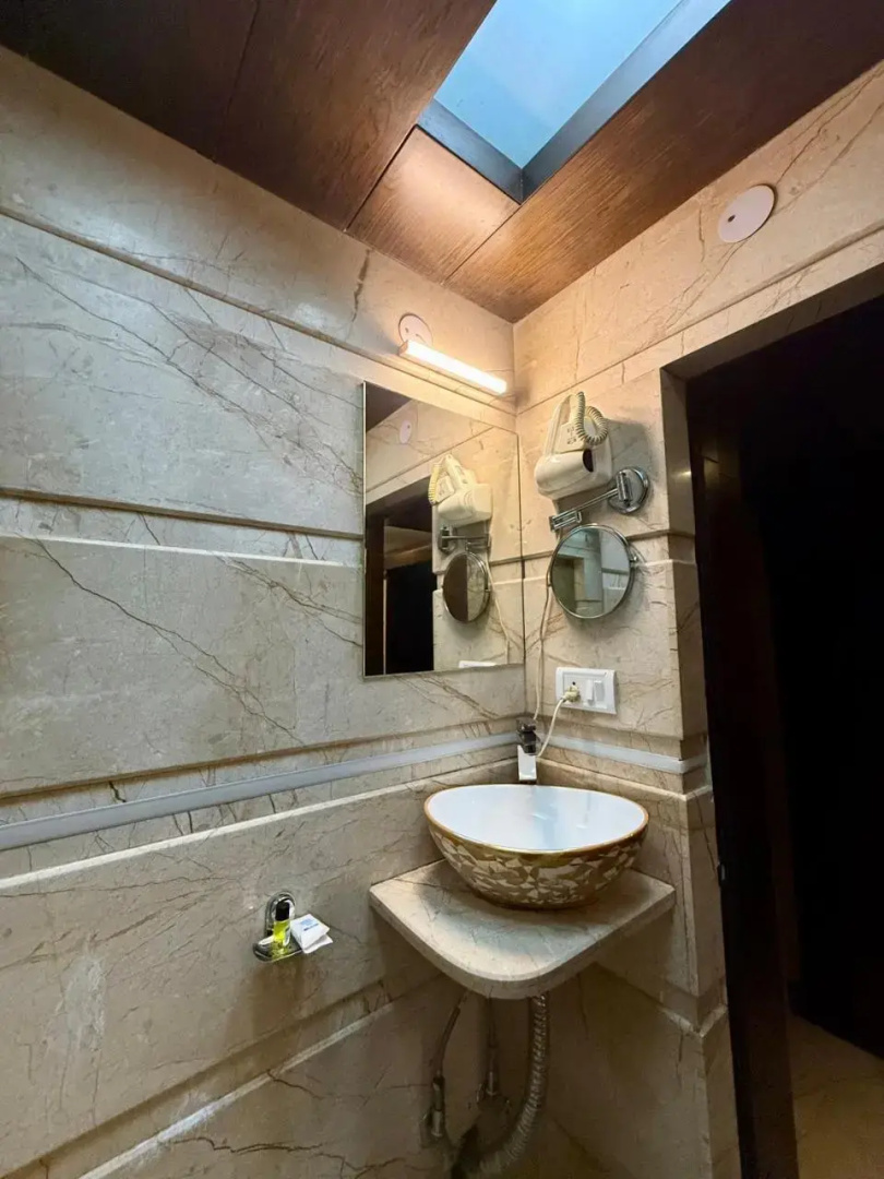 OYO 27992 Hotel Ganpati