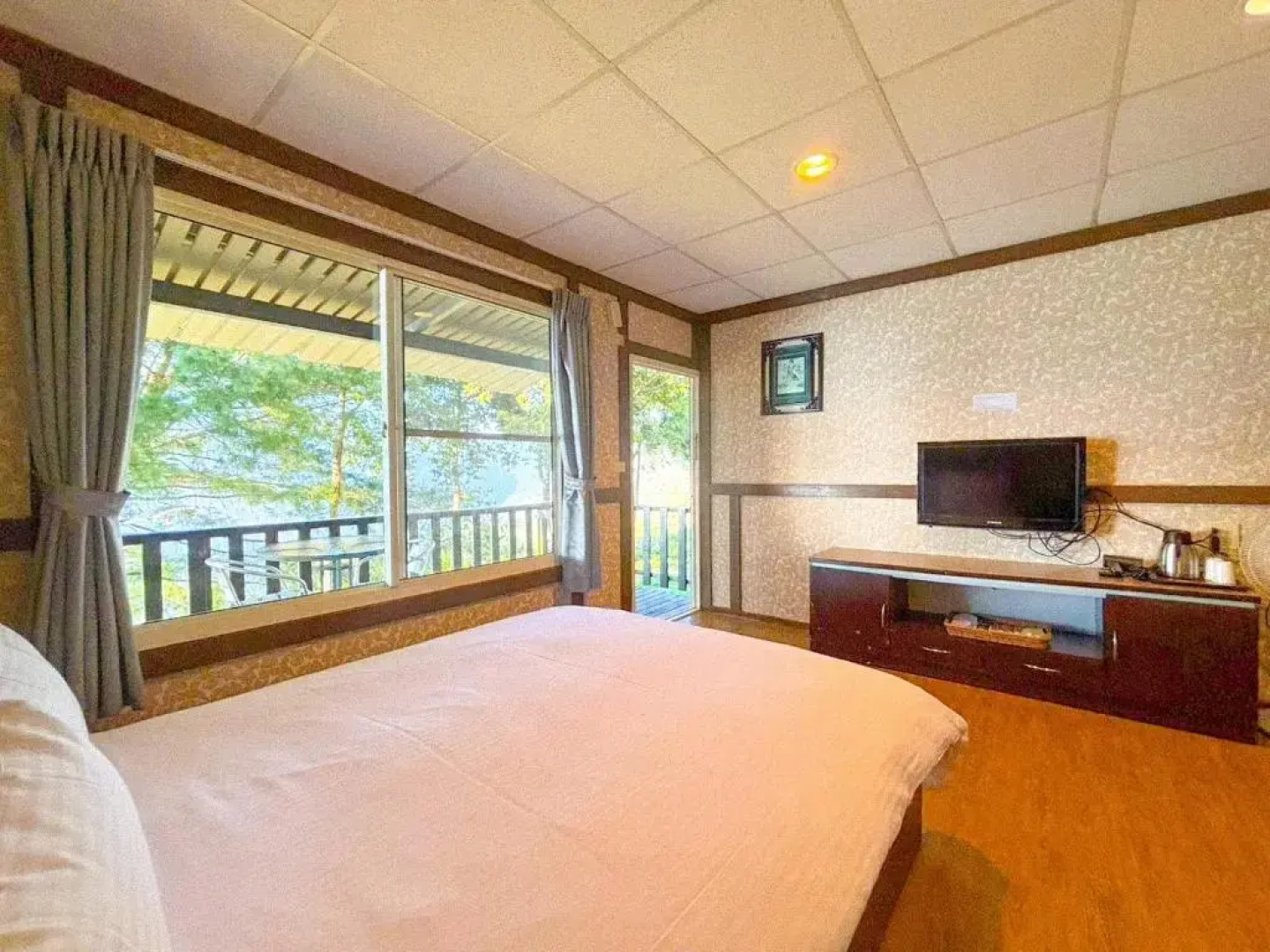 Zusin Shin Garden Hotel